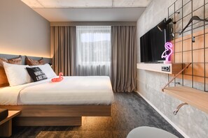 مكتب وستائر تعتيم وأسرّة أطفال/رضّع (مجانًا) وواي فاي مجانًا