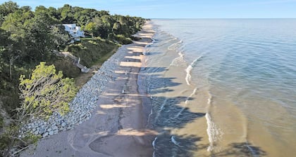 Sleepy Hollow Beach Resort introduces Stonebridge 37