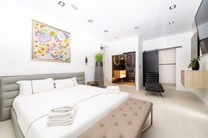 3 bedrooms, iron/ironing board, free WiFi, bed sheets - Wonderful Home in Wynwood (Miami)