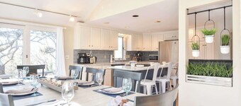 Beautiful Home Close to Ponds and Beach!