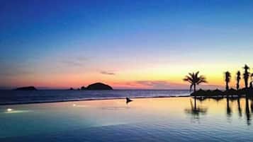 Piscine extérieure, piscine chauffée