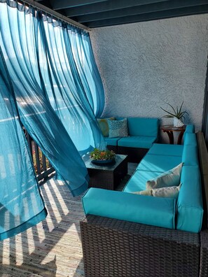 Smart TV - The Salty Mermaid-3 Minute walk to Beach/Pool (Panama City Beach)