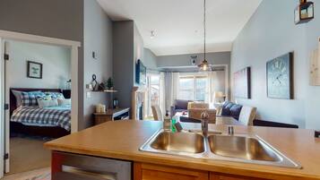 1 Schlafzimmer, Bügeleisen/Bügelbrett, WLAN, Bettwäsche