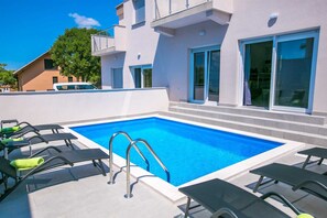 Pool - Holiday house Green with Pool (Skrbčići)