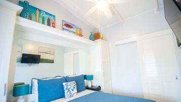 2 bedrooms, in-room safe, iron/ironing board, WiFi