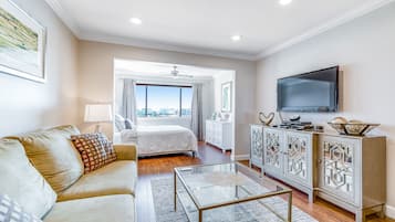 Iron/ironing board, free Internet, bed sheets, wheelchair access