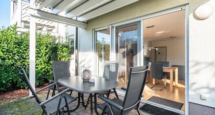 Holiday Apartment Katjas Ferienwohnung with Wi-Fi & Terrace; Parking Available