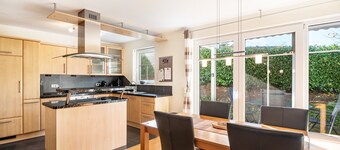 Holiday Apartment Katjas Ferienwohnung with Wi-Fi & Terrace; Parking Available