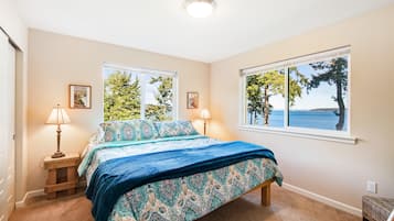 3 bedrooms, internet, bed sheets