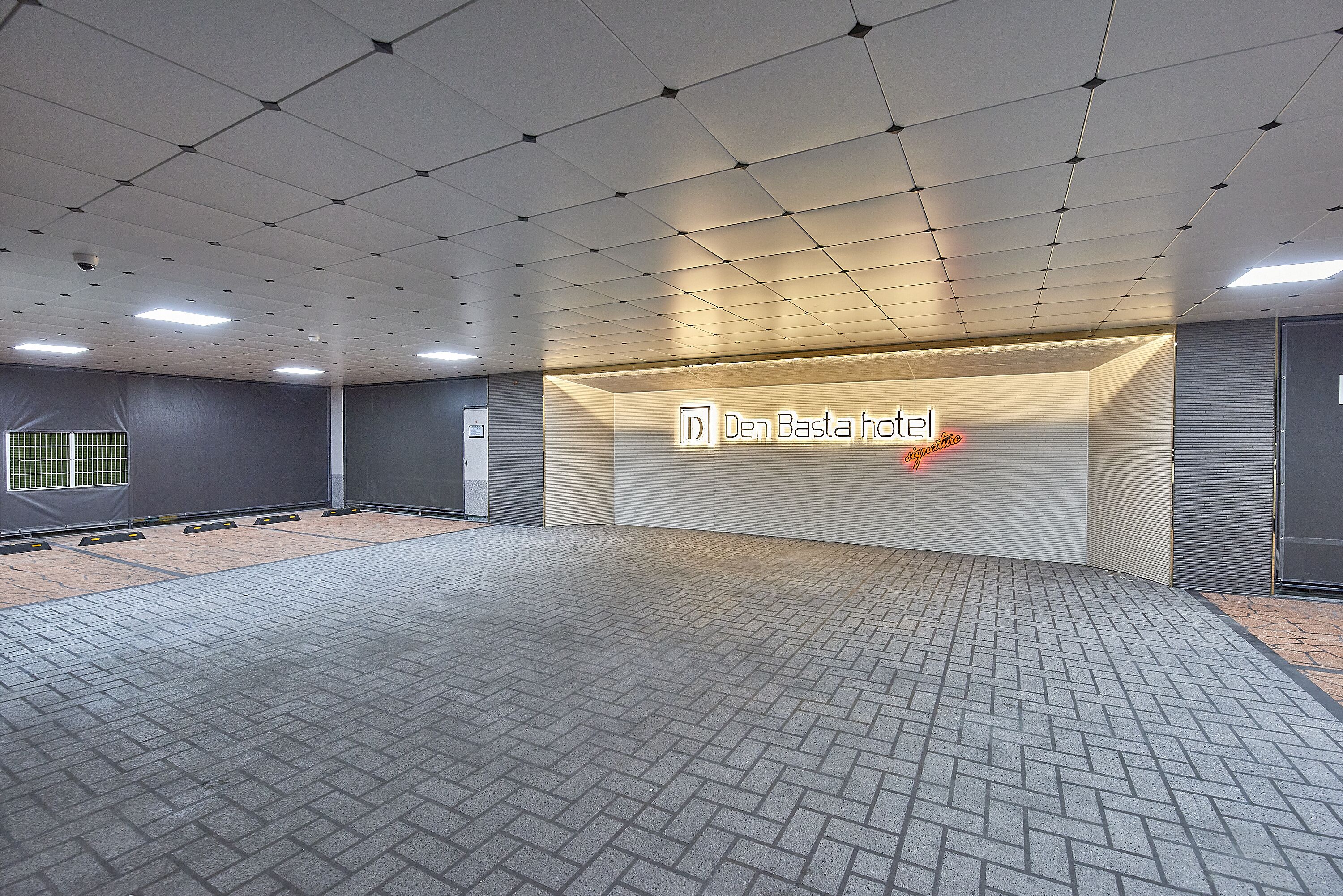 free self-parking, free valet parking