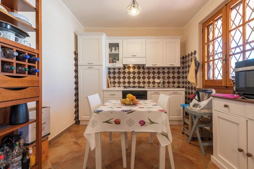 Villa "Gle" with Pool, Garden & Air Conditioning