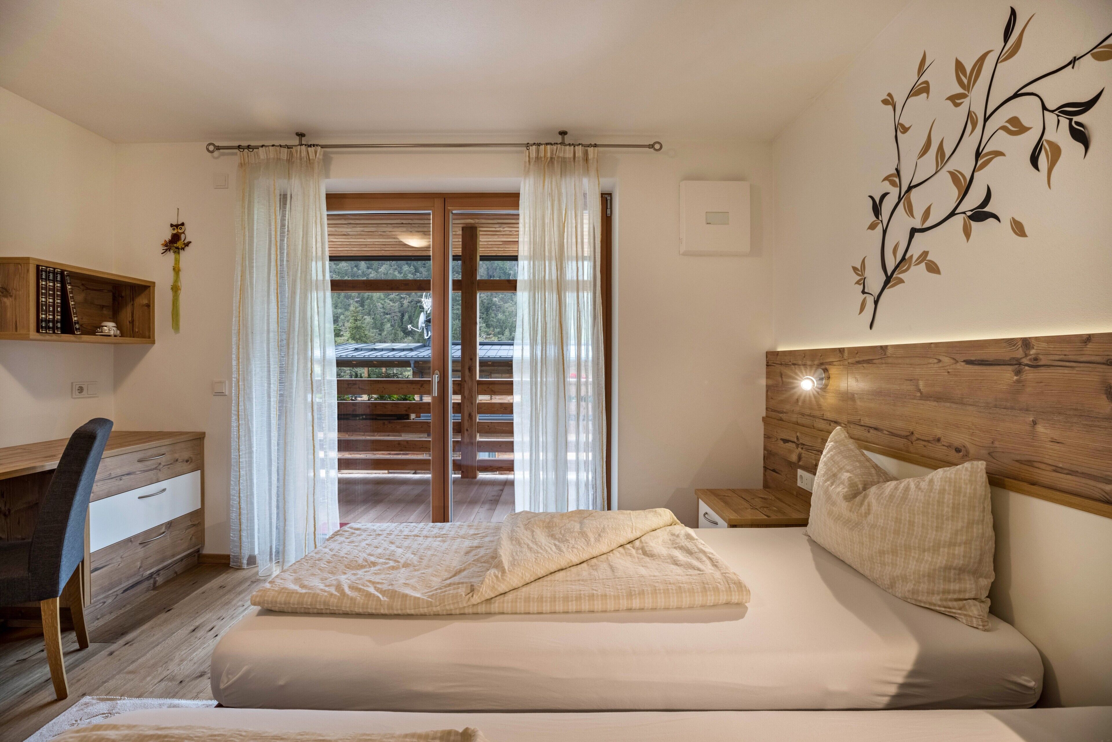 2 habitaciones, tabla de planchar con plancha y wifi gratis 