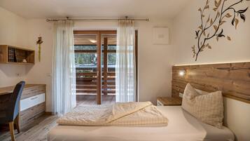 2 habitaciones, tabla de planchar con plancha y wifi gratis