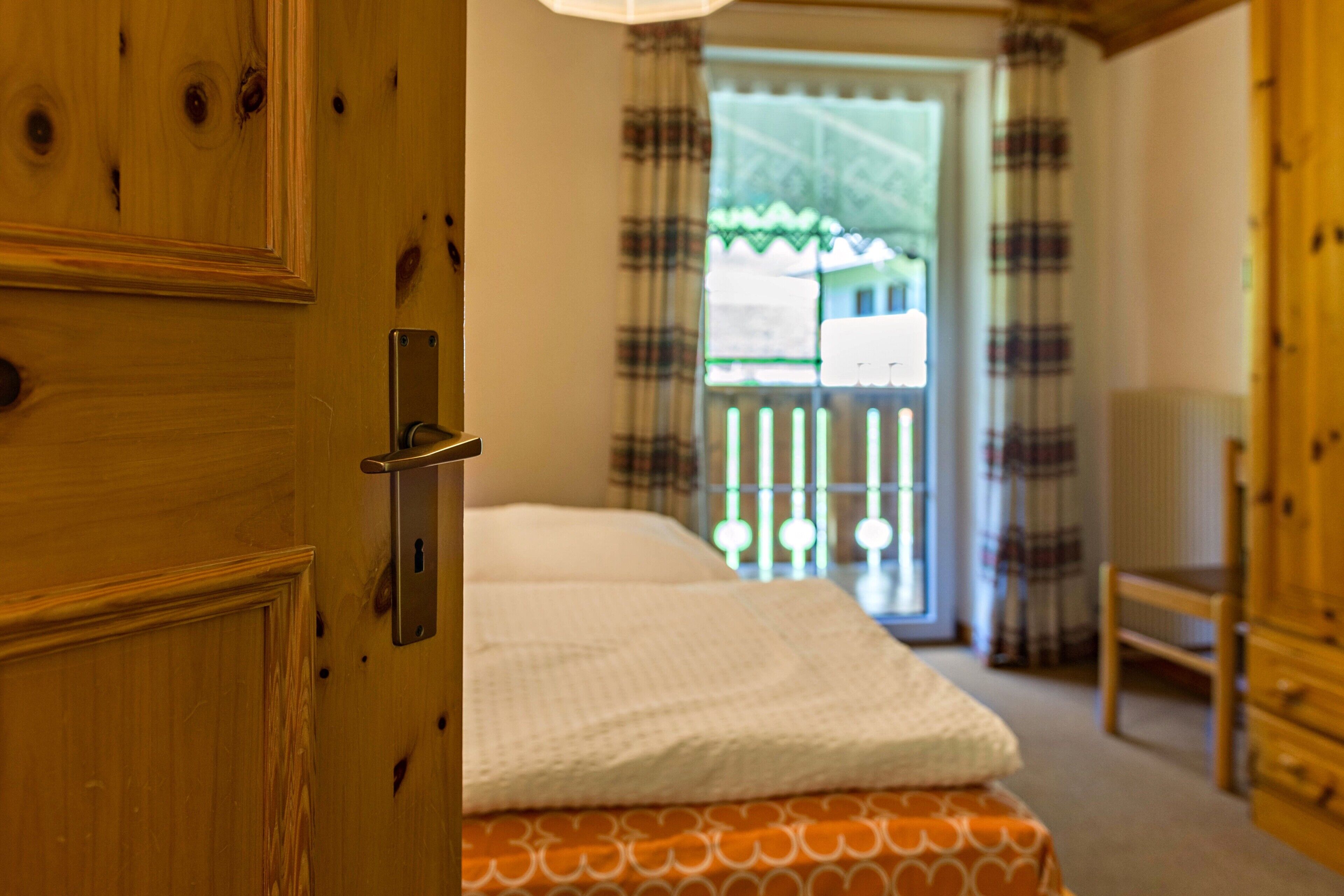 1 camera, ferro/asse da stiro, Wi-Fi gratuito, lenzuola