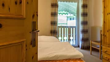 1 camera, ferro/asse da stiro, Wi-Fi gratuito, lenzuola