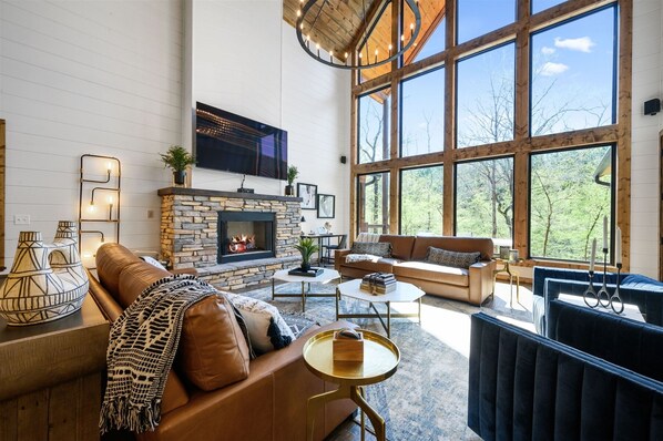 TV, fireplace, offices