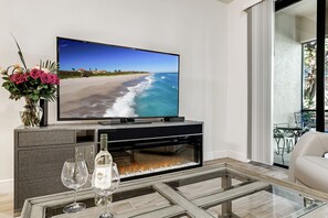 Smart TV, books