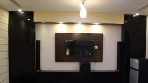 Executive Studio Suite | Room amenity - Comfort Inn Hotel (Lahore)