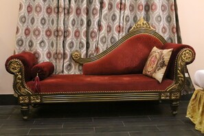 Executive Room | Room amenity - Comfort Inn Hotel (Lahore)