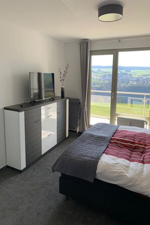 1 Schlafzimmer, Reisekinderbett, kostenloses WLAN, Bettwäsche