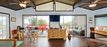 Beautiful Pool with Stunning Ocean and Sunset Views