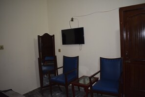 Habitació triple estàndard | Equipament de l'habitació