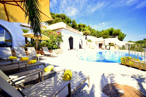 Imagen sin descripción, 1 de 41, botón