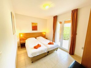 4 chambres, fer et planche Ă repasser, Wi-Fi gratuit, draps fournis