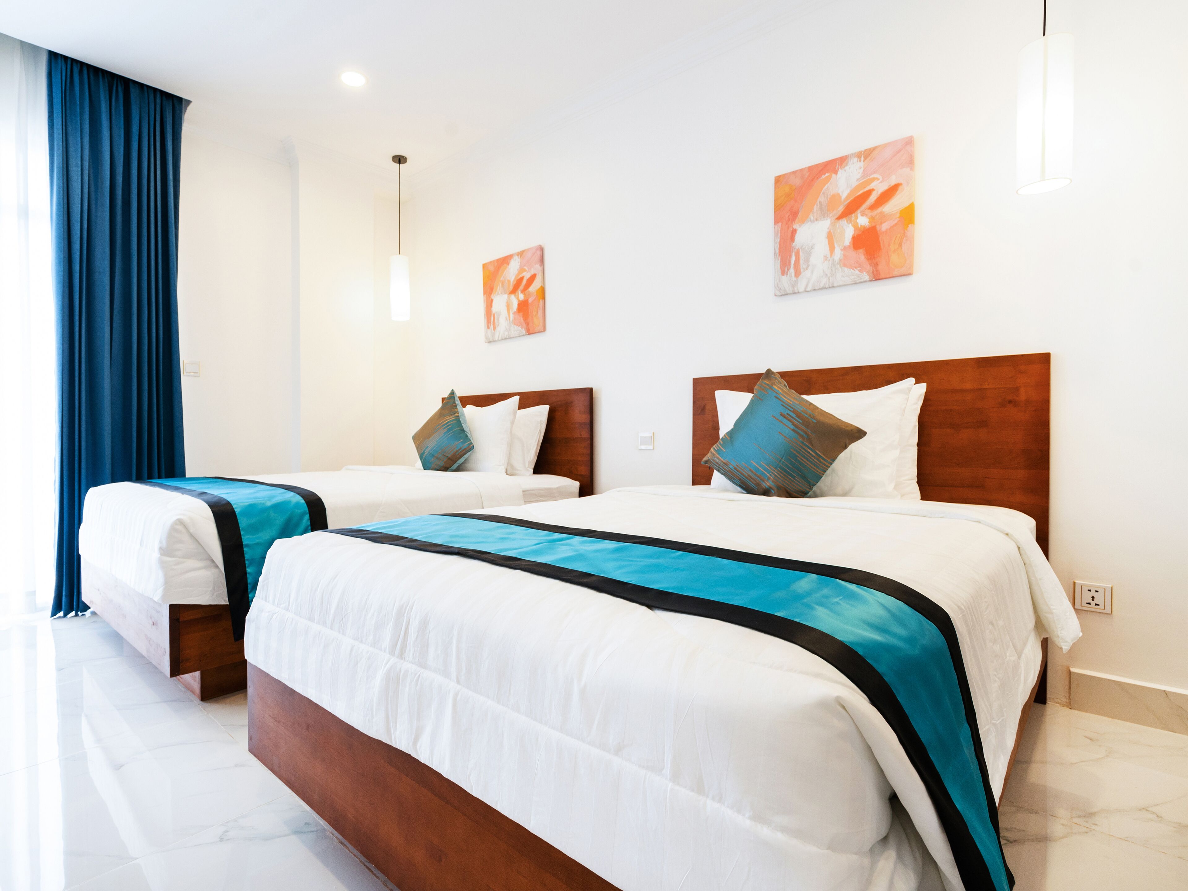 deluxe twin room, balcony | premium bedding, memory-foam beds, minibar, in-room safe