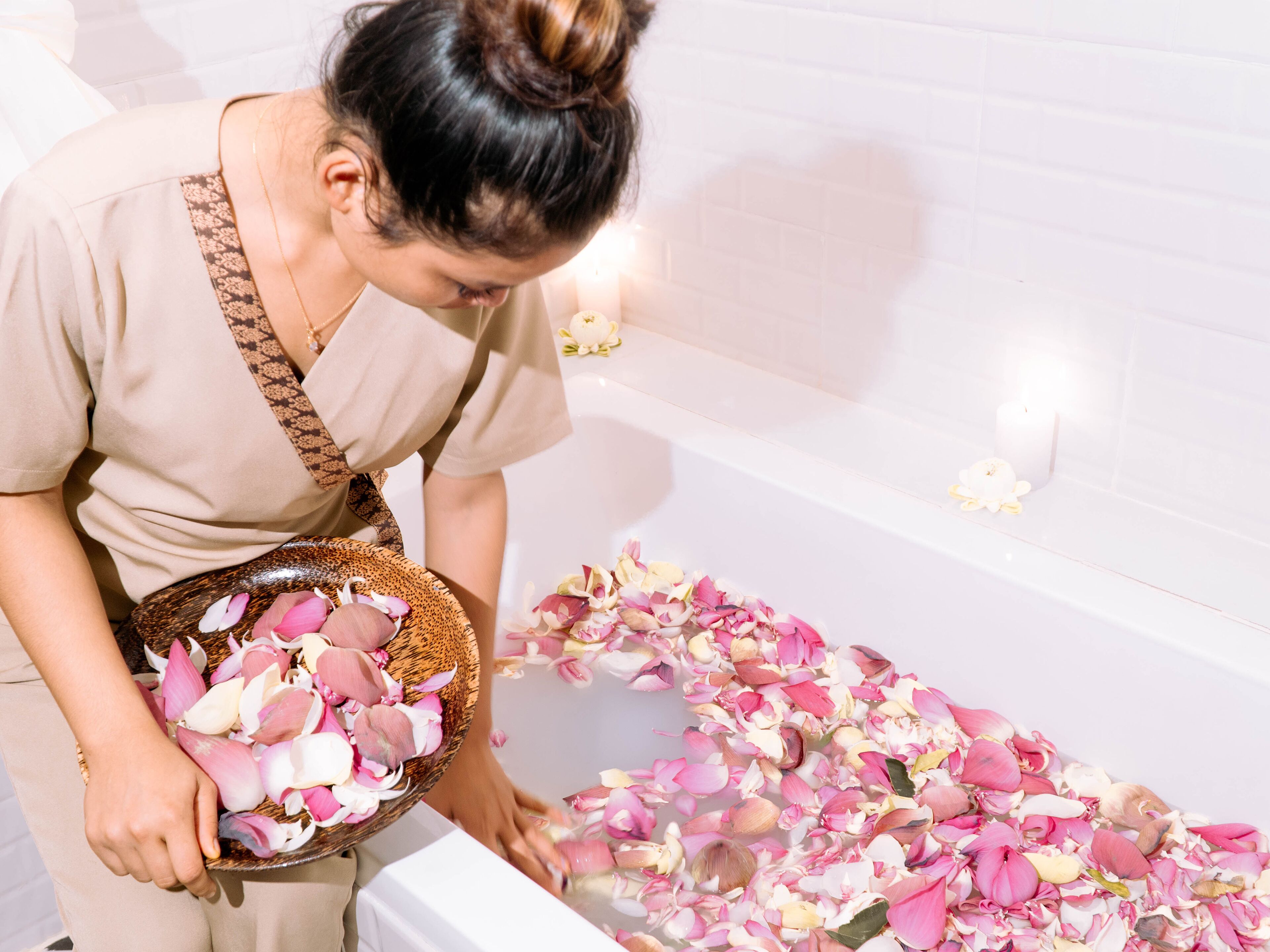 body wraps, body scrubs