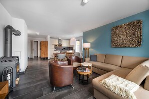 TV - Alpine Luxury - AlpenParks Residence Bad Hofgastein (Bad Hofgastein)