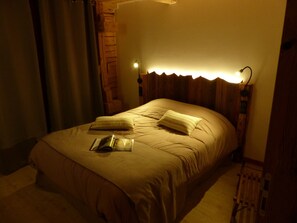 3 habitaciones, wifi gratis y ropa de cama 