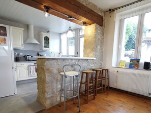 Refrigerador, microondas y lavavajillas 