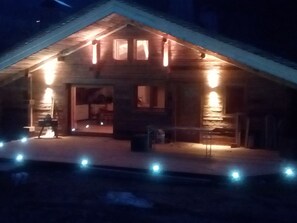 Exterior - Cozy lodge for 6 with Norwegian bath, pets allowed, private parking (Le Grand-Bornand)