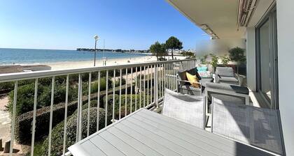 Comfortable 2-BR Apt, Sleeps 6, Terrace & Parking - Benoît, La Baule