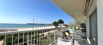 Comfortable 2-BR Apt, Sleeps 6, Terrace & Parking - Benoît, La Baule