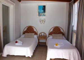 2 Schlafzimmer, Zimmersafe, Bettwäsche