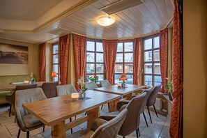 Daily buffet breakfast for a fee - Lieblingsplatz Hotel Wannerhus (Groemitz)