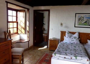 2 chambres, coffre-fort, lit de bébé portatif, Wi-Fi