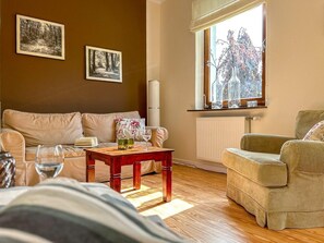 Fernseher, Tischfußball