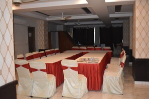 Banquet hall - Hotel Burj Al Hateem (Rawalpindi)