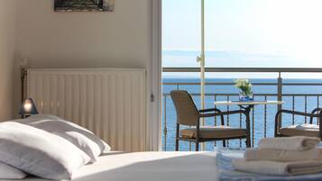 Apartment, 1 Bedroom, Balcony, Sea View | 1 bedroom, free WiFi, bed sheets