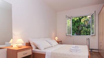 Apartamento, 1 quarto, sacada | Wi-Fi de cortesia, roupa de cama