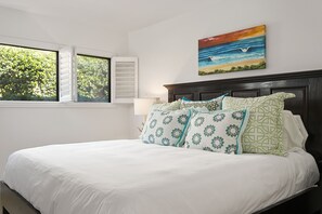 2 bedrooms, iron/ironing board, travel crib, free WiFi