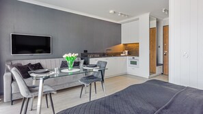Individually decorated, individually furnished, free WiFi, bed sheets - Apartamenty Sun & Snow Riverside Sienna (Gdansk)