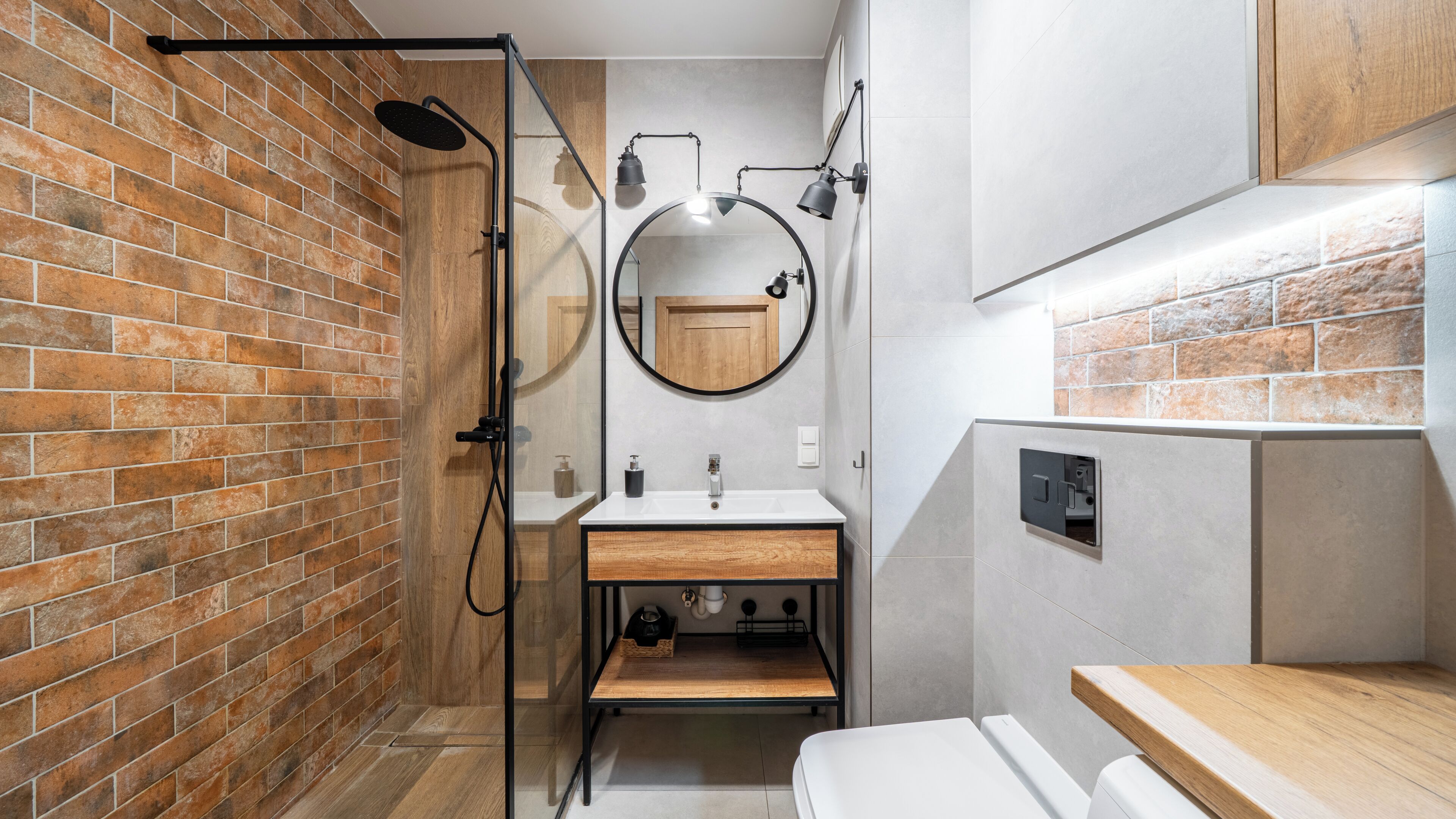 Apartment (7D) | Bathroom