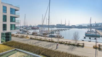 Apartment (2A, ul. Rybickiego 1) | Terrace/patio