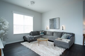 Apartment, 3 Schlafzimmer | Wohnzimmer