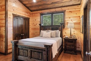 4 Schlafzimmer, Bügeleisen/Bügelbrett, kostenloses WLAN, Bettwäsche