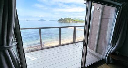 Superb view A whole private villa by the sea in t / Shozu-gun Kagawa